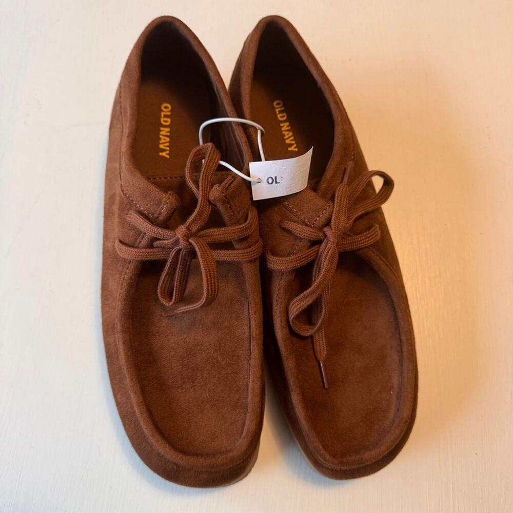 Old Navy Derby Chukka Style Hazelnut Suede Shoes Lace Up Ankle Boots Sz 9 NWT